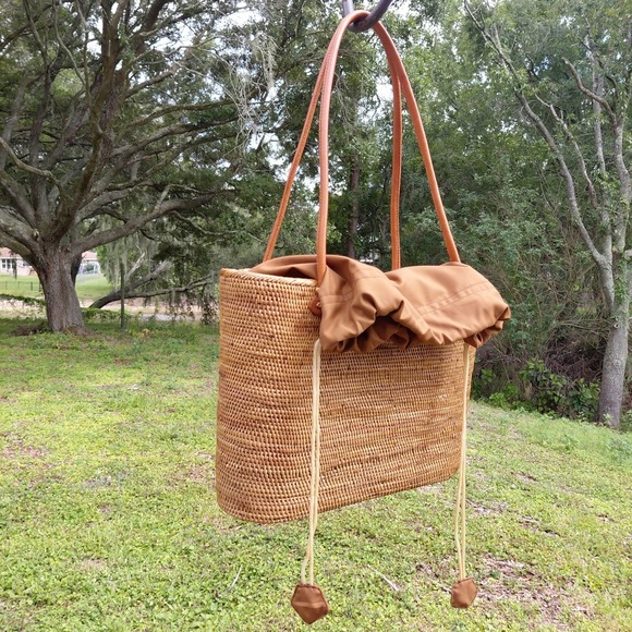 Lisi Lerch Handbags - LISI LERCH Charlotte Bali Tote Basic  Leather Handles Ata Grass Straw Handbag